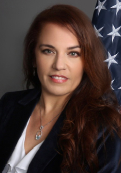 Julie Pleasant